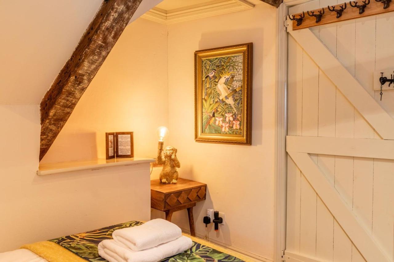 Host & Stay - The Old Paul Pry Holt  Eksteriør bilde